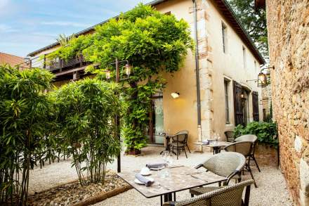 Restaurant gastronomique Saône-et-Loire - Terrasse extérieur - Maison Minori